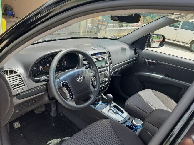 Hyundai Santa Fe 2011, 158,000 km - 2.4 l - Tovuz