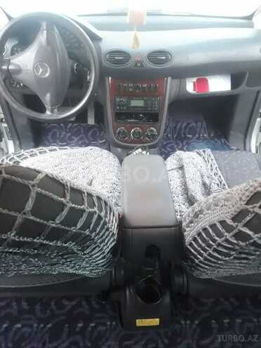 Mercedes A 160 2001, 235,000 km - 1.6 л - Bakı