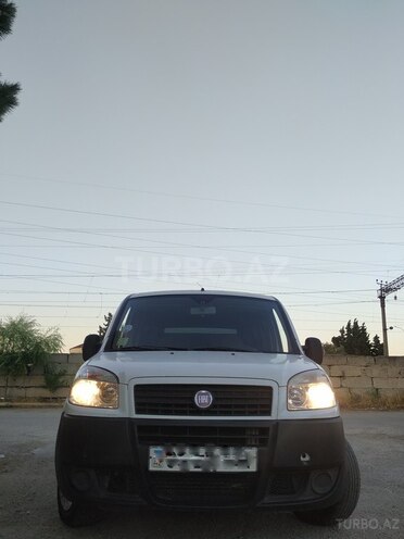 Fiat Doblo 2010, 243,898 km - 1.4 l - Bakı