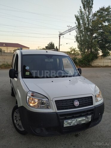 Fiat Doblo 2010, 243,898 km - 1.4 l - Bakı