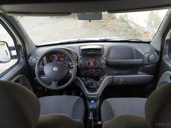Fiat Doblo 2010, 243,898 km - 1.4 l - Bakı