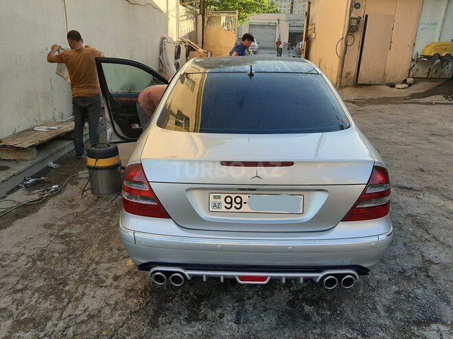 Mercedes E 270 2002, 380,000 km - 2.7 l - Bakı