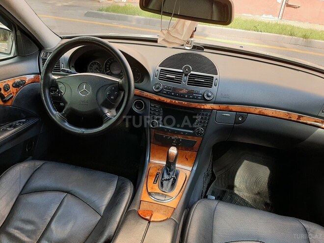 Mercedes E 270 2002, 380,000 km - 2.7 l - Bakı