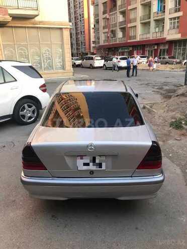 Mercedes C 230 1998, 210,000 km - 2.3 l - Bakı