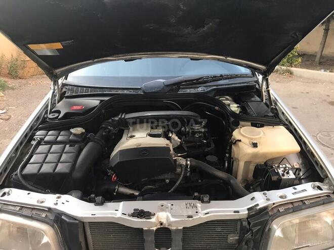 Mercedes C 230 1998, 210,000 km - 2.3 l - Bakı