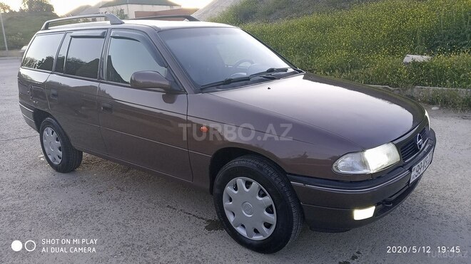 Opel Astra 1998, 258,000 km - 1.6 l - Bakı