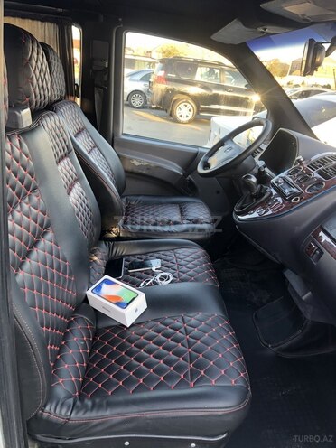 Mercedes Vito 2003, 490,000 km - 2.2 l - Bakı