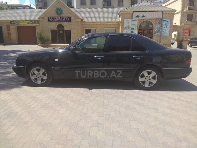 Mercedes E 220 1998, 398,765 km - 2.2 l - Bakı