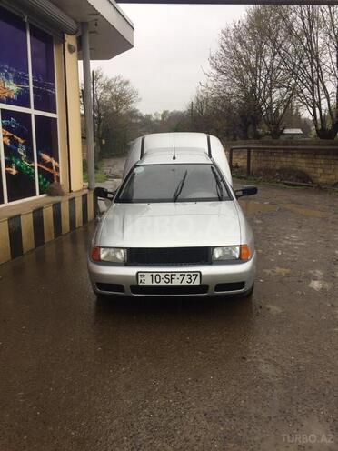 Volkswagen Caddy 1998, 350,000 km - 1.5 l - Masallı