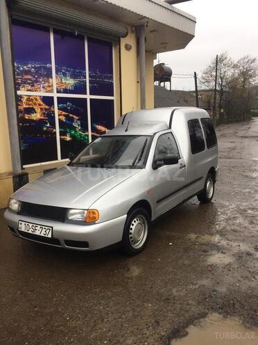 Volkswagen Caddy 1998, 350,000 km - 1.5 l - Masallı