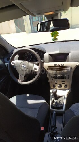 Opel Astra 2008, 161,000 km - 1.3 l - Bakı