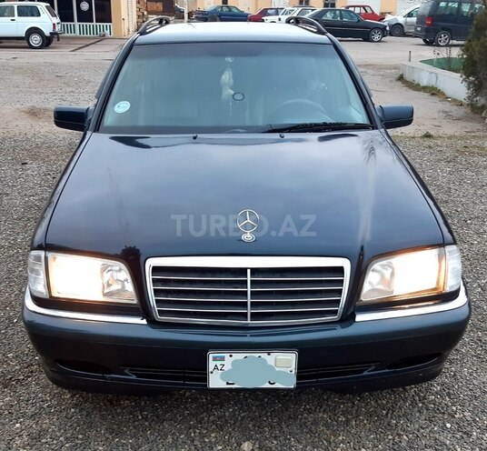 Mercedes C 240 1998, 255,000 km - 2.4 l - Sumqayıt