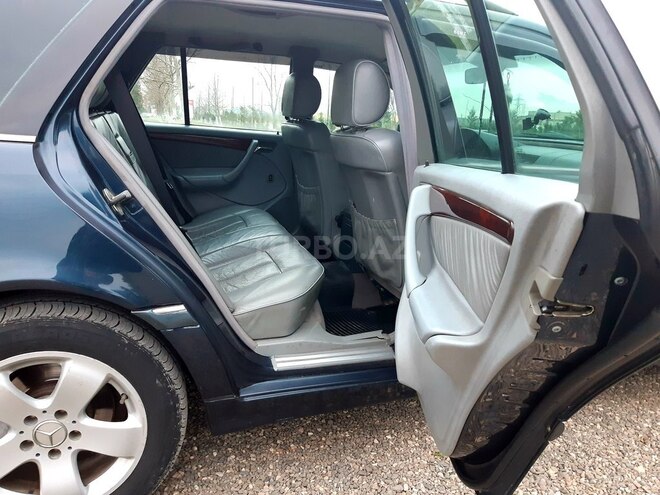 Mercedes C 240 1998, 255,000 km - 2.4 l - Sumqayıt