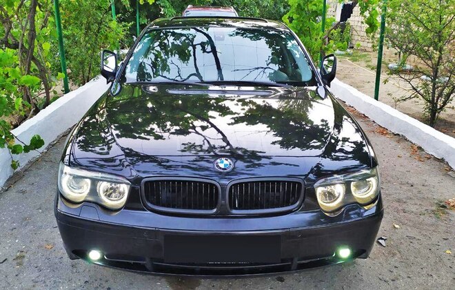 BMW 745 2001, 372,769 km - 4.4 l - Bakı