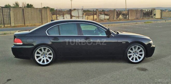 BMW 745 2001, 372,769 km - 4.4 l - Bakı