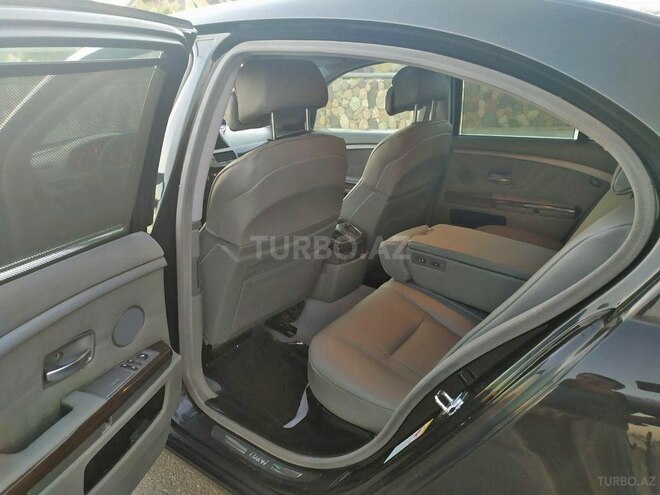 BMW 745 2001, 372,769 km - 4.4 l - Bakı