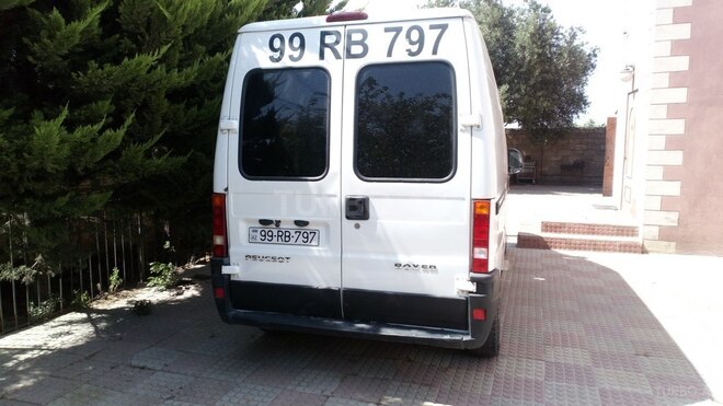 Peugeot Boxer 2005, 220,000 km - 2.2 l - Bakı