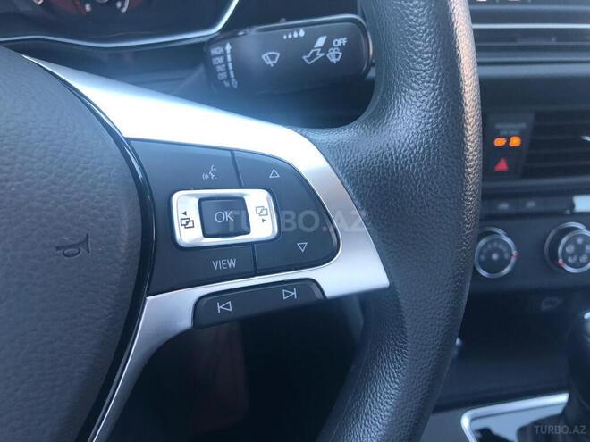 Volkswagen Jetta 2019, 10,100 km - 1.4 л - Bakı