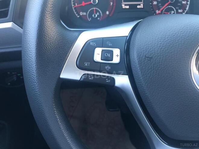 Volkswagen Jetta 2019, 10,100 km - 1.4 л - Bakı
