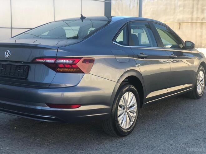 Volkswagen Jetta 2019, 10,100 km - 1.4 л - Bakı