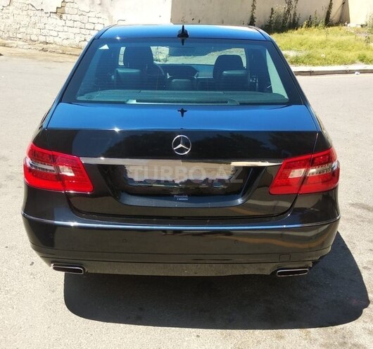 Mercedes E 220 2011, 173,000 km - 2.2 l - Bakı