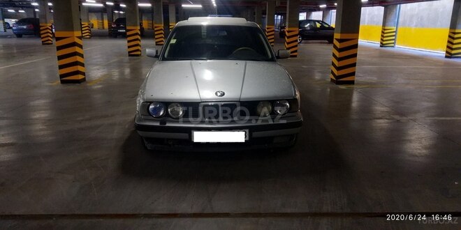 BMW 525 1993, 350,000 km - 2.5 л - Bakı