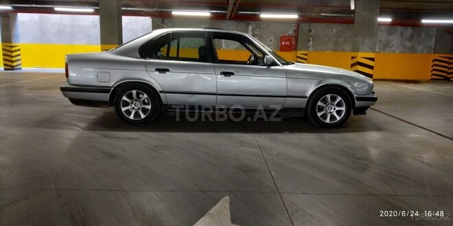 BMW 525 1993, 350,000 km - 2.5 л - Bakı