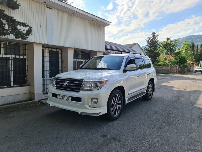 Toyota Land Cruiser 2013, 65,000 km - 4.0 l - Zaqatala