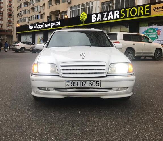 Mercedes C 230 1999, 271,000 km - 2.3 л - Bakı