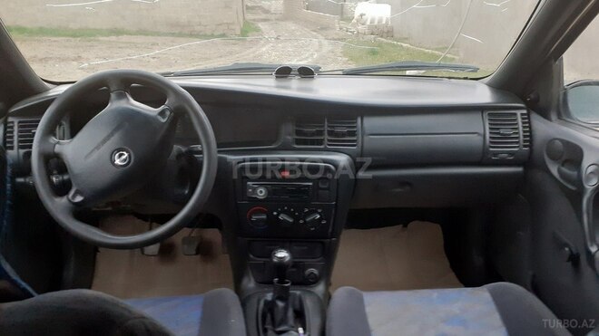 Opel Vectra 1996, 380,000 km - 1.6 л - Bakı