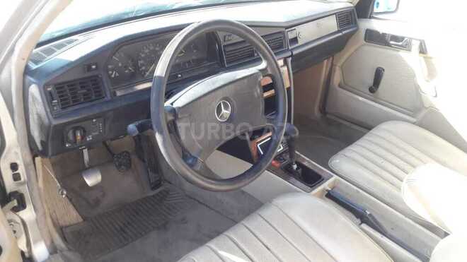 Mercedes 190 1991, 323,684 km - 1.8 л - Sumqayıt