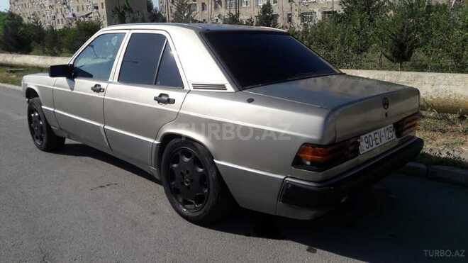 Mercedes 190 1991, 323,684 km - 1.8 л - Sumqayıt