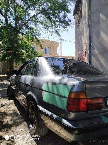 BMW 520 1990, 333,000 km - 2.0 l - Bakı