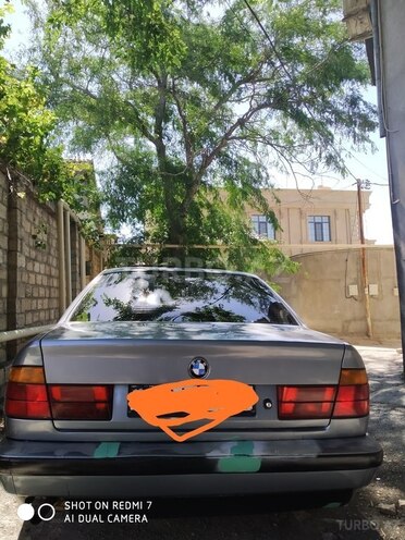BMW 520 1990, 333,000 km - 2.0 l - Bakı