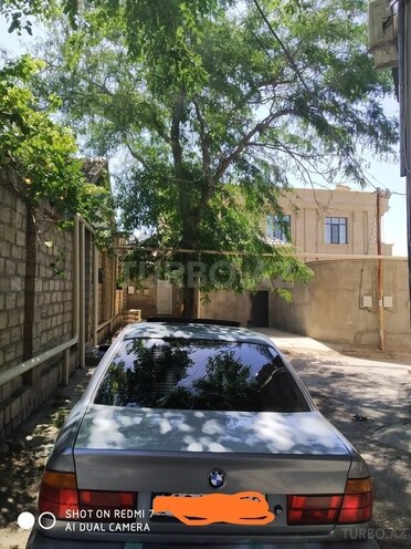 BMW 520 1990, 333,000 km - 2.0 l - Bakı