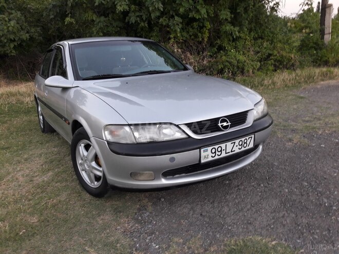 Opel Vectra 1998, 324,000 km - 2.0 л - Göyçay