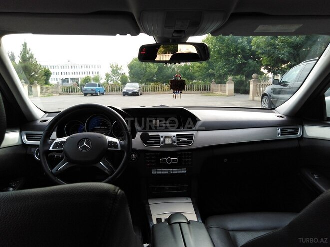 Mercedes E 220 2013, 345,000 km - 2.2 л - Bakı
