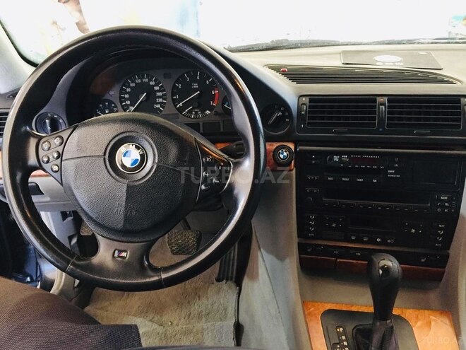 BMW 735 1997, 280,000 km - 3.5 l - Şirvan