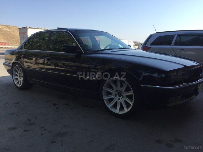 BMW 735 1997, 280,000 km - 3.5 l - Şirvan