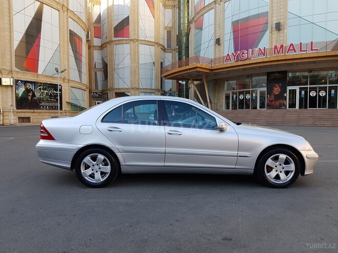 Mercedes C 200 2004, 172,000 km - 1.8 l - Bakı