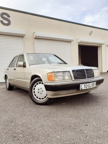 Mercedes 190 1991, 250,000 km - 2.6 l - Bakı