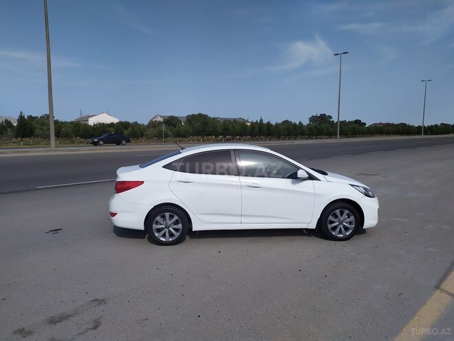 Hyundai Accent 2012, 220,000 km - 1.4 l - Bakı