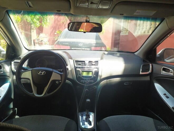Hyundai Accent 2012, 220,000 km - 1.4 l - Bakı