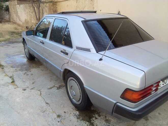 Mercedes 190 1992, 197,000 km - 1.8 л - Bakı