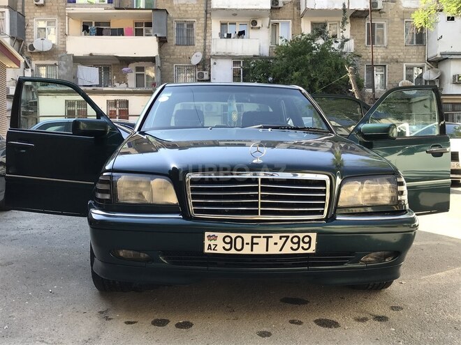 Mercedes C 240 1998, 309,000 km - 2.4 l - Bakı