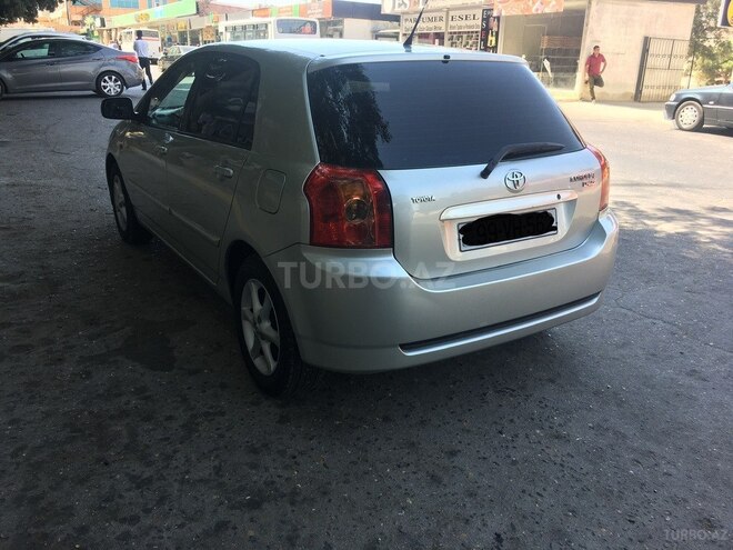 Toyota Corolla 2005, 228,000 km - 1.4 l - Bakı