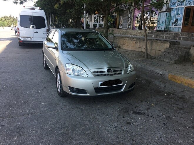 Toyota Corolla 2005, 228,000 km - 1.4 l - Bakı