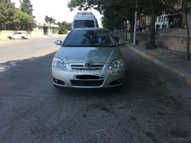 Toyota Corolla 2005, 228,000 km - 1.4 l - Bakı