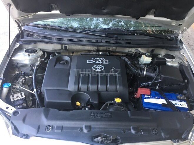 Toyota Corolla 2005, 228,000 km - 1.4 l - Bakı