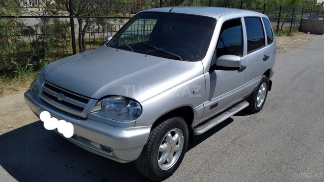 Chevrolet Niva 2005, 200,000 km - 1.7 л - Bakı